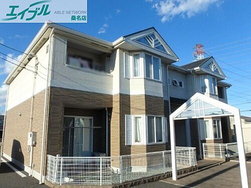 三重県三重郡川越町大字北福崎 賃貸アパート