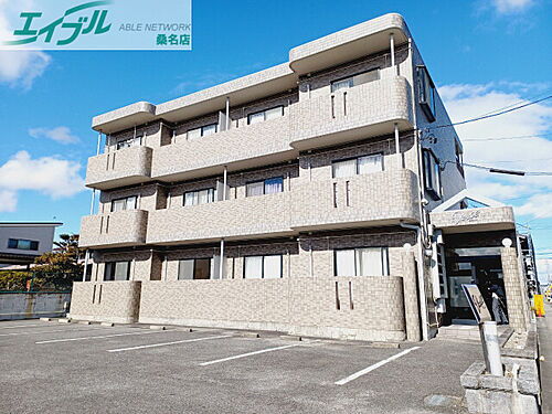 三重県三重郡川越町大字高松 賃貸マンション