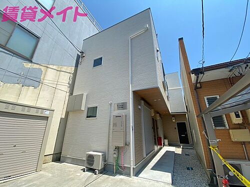 三重県桑名市八間通 テラスハウス