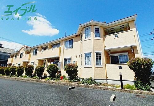 三重県三重郡川越町大字南福崎 賃貸アパート