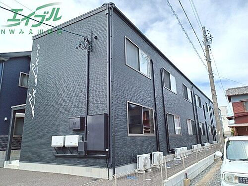 三重県四日市市西富田町 賃貸アパート