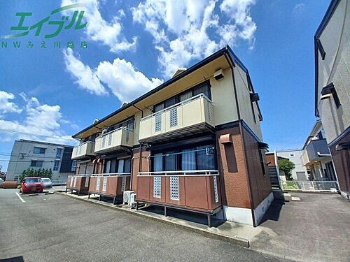 三重県四日市市南富田町 賃貸アパート
