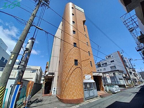 三重県四日市市西浦１丁目 賃貸マンション