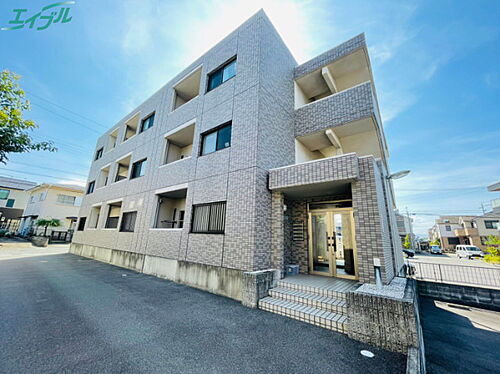 三重県四日市市大字東阿倉川 賃貸マンション