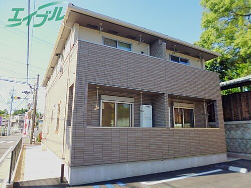 三重県四日市市大字東阿倉川 賃貸アパート