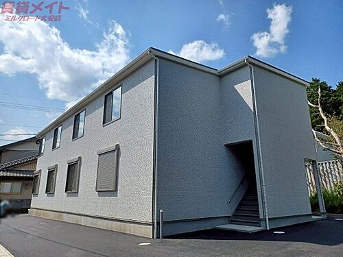 三重県いなべ市北勢町麻生田 2階建 