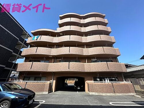 三重県四日市市新正１丁目 賃貸マンション