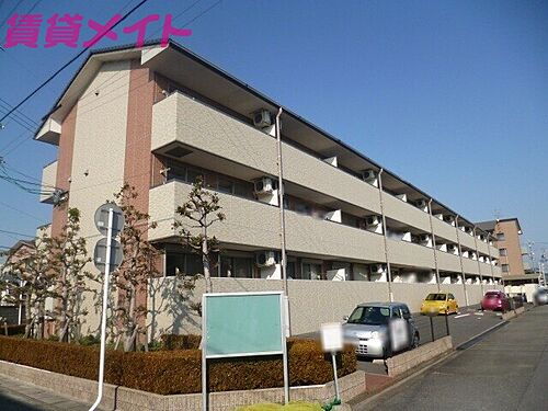 三重県四日市市楠町南五味塚 賃貸アパート