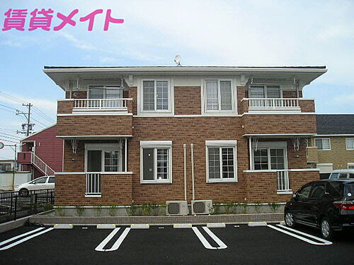 三重県四日市市楠町小倉 賃貸アパート