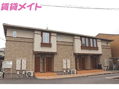 三重県鈴鹿市十宮１丁目 2階建 築11年6ヶ月