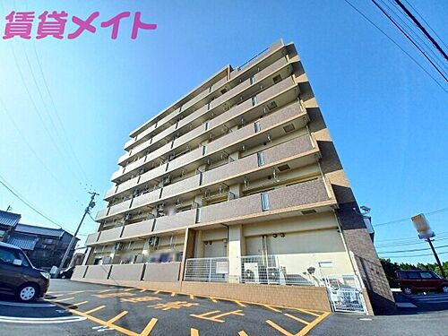 三重県亀山市布気町 賃貸マンション