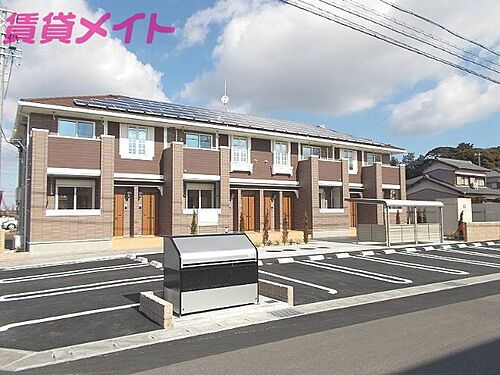 三重県鈴鹿市岡田１丁目 賃貸アパート