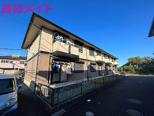 三重県津市高茶屋小森町 2階建