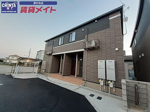 三重県津市船頭町津興 賃貸アパート