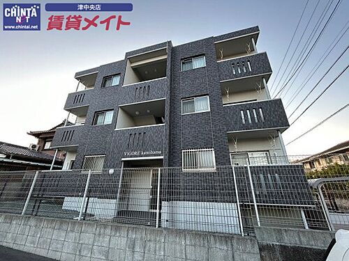 三重県津市上浜町４丁目 賃貸マンション