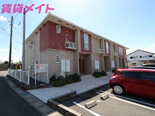 三重県鈴鹿市若松東１丁目 賃貸アパート