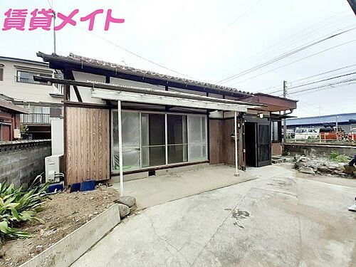 三重県鈴鹿市白子３丁目 賃貸一戸建て