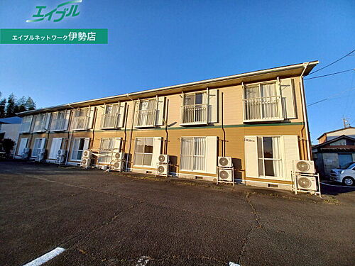 フォレスタ伊勢