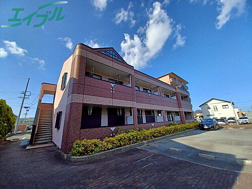 三重県松阪市嬉野中川新町２丁目 賃貸アパート