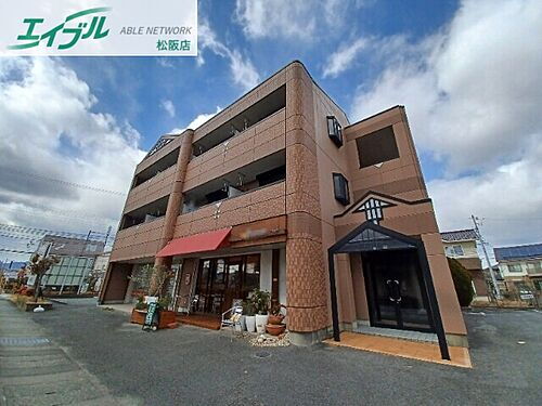 三重県松阪市嬉野中川新町３丁目 賃貸マンション