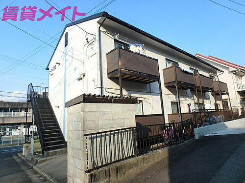 三重県津市高茶屋３丁目 賃貸アパート