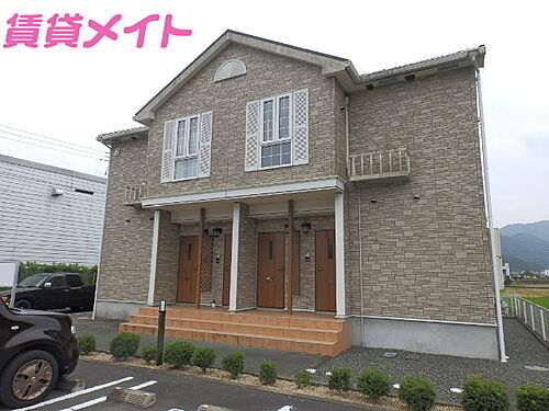 三重県松阪市小片野町 2階建 築18年5ヶ月