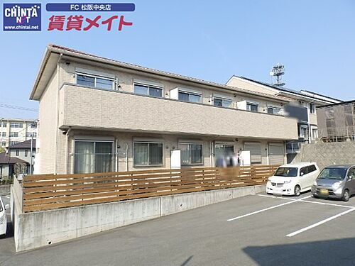 三重県松阪市久保町 2階建 築15年4ヶ月