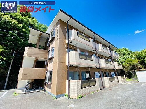 三重県伊勢市勢田町 3階建 築30年11ヶ月