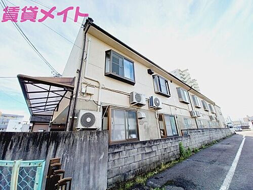 三重県津市西丸之内 賃貸アパート