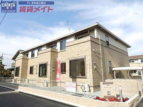 三重県津市下弁財町津興 賃貸アパート