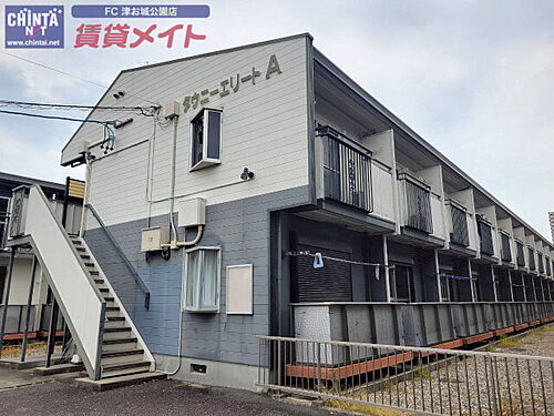 三重県津市江戸橋２丁目 賃貸アパート