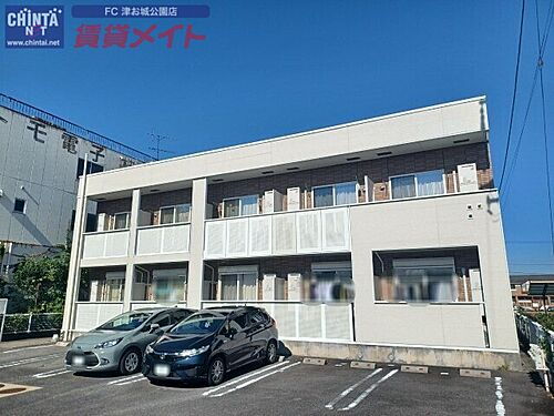 三重県津市上浜町５丁目 賃貸アパート