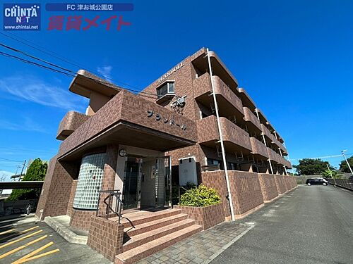 三重県津市白塚町 賃貸マンション