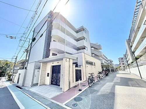 大阪府吹田市藤白台１丁目 賃貸マンション