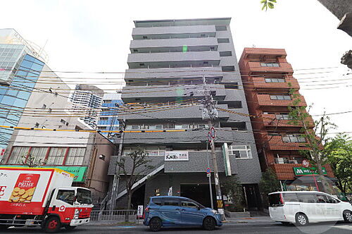 大阪府吹田市片山町１丁目 築7年4ヶ月 9階建