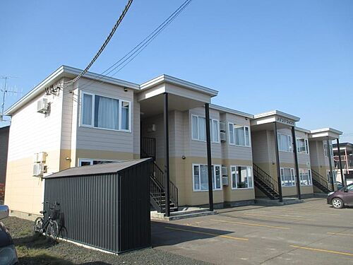 北海道北見市中央三輪４丁目 賃貸アパート