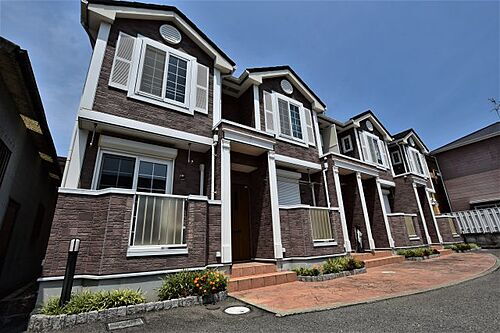 大阪府堺市美原区真福寺 2階建