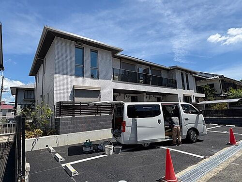 大阪府箕面市小野原東６丁目 2階建 