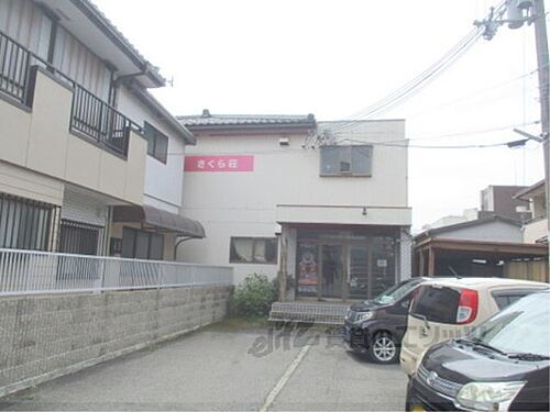 滋賀県長浜市公園町 賃貸アパート