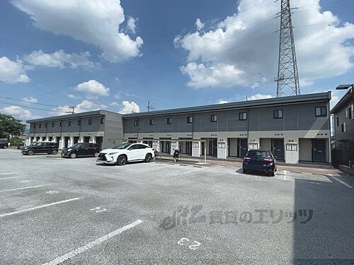 滋賀県彦根市西葛籠町 築18年4ヶ月 2階建