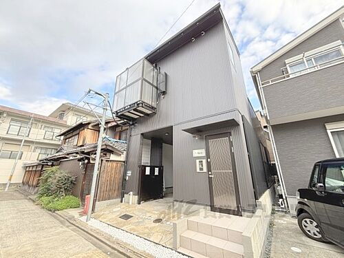 京都府京都市伏見区深草藤森玄蕃町 2階建 築4年10ヶ月