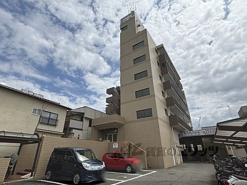 京都府京都市伏見区深草山村町 築37年8ヶ月 6階建