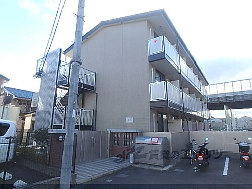 京都府京都市伏見区深草瓦町 築16年4ヶ月 3階建