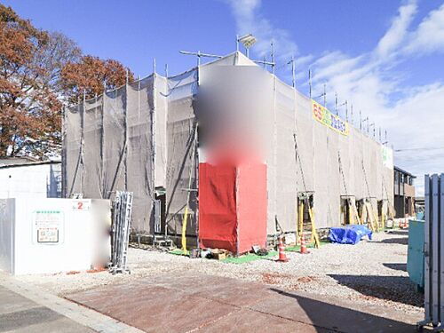 ニラ・エミネンス　Ａ