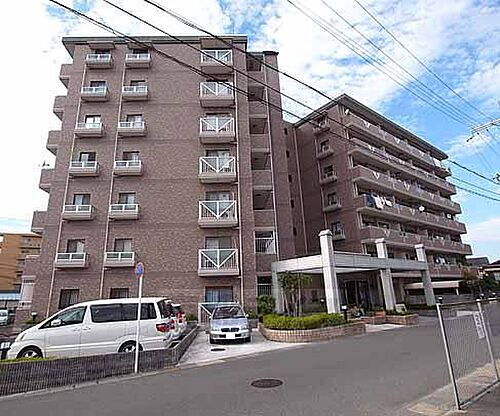 京都府宇治市伊勢田町 7階建