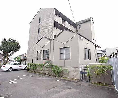 京都府京田辺市田辺沓脱 4階建