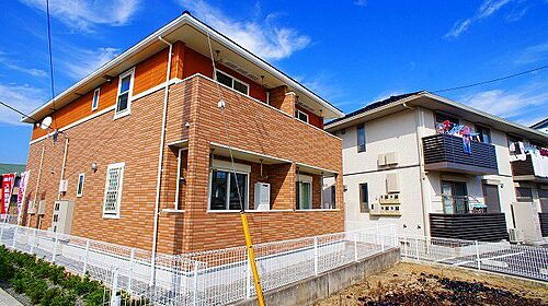 山梨県甲府市上今井町 2階建 築9年10ヶ月