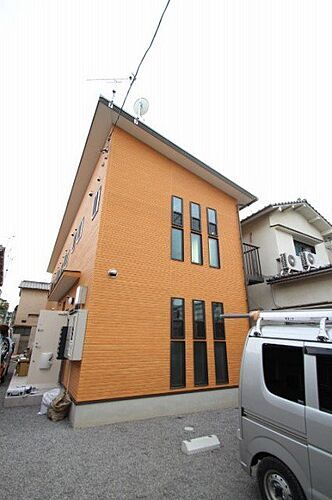 広島県広島市中区江波二本松２丁目 2階建