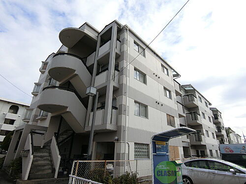 大阪府茨木市沢良宜浜２丁目 4階建