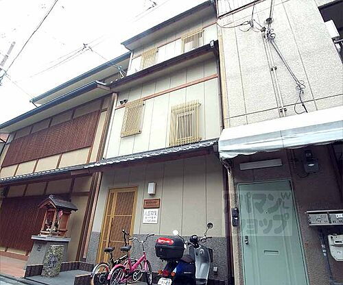 京都府京都市東山区宮川筋６丁目 築25年5ヶ月 3階建